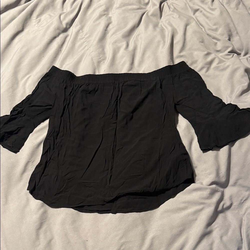 Old Navy Black Off-Shoulder Blouse